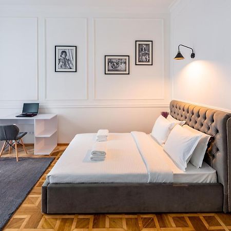 Alfa Apartments Grushevskoho 7 Lviv Eksteriør billede