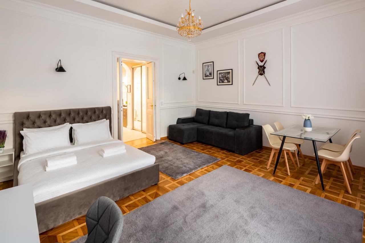Alfa Apartments Grushevskoho 7 Lviv Eksteriør billede