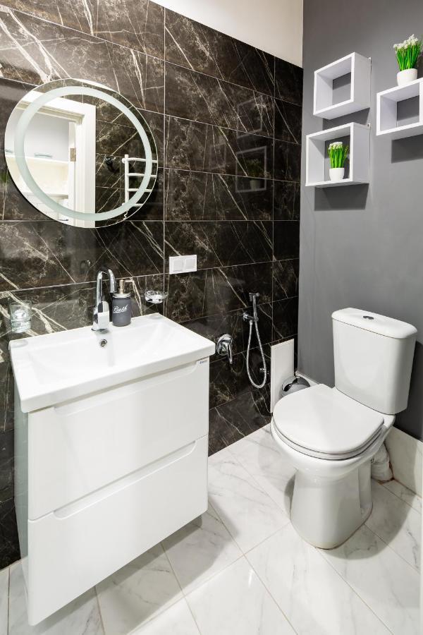 Alfa Apartments Grushevskoho 7 Lviv Eksteriør billede