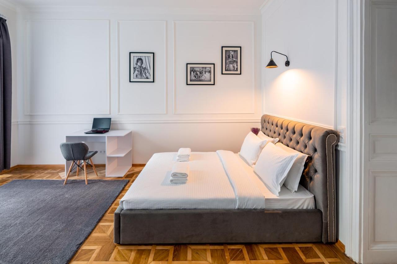 Alfa Apartments Grushevskoho 7 Lviv Eksteriør billede