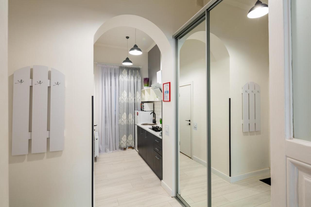 Alfa Apartments Grushevskoho 7 Lviv Eksteriør billede